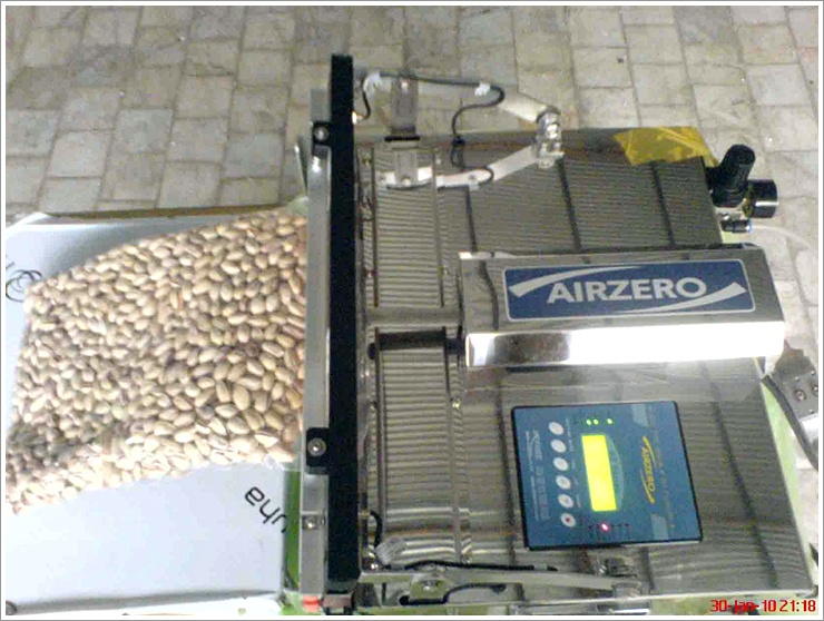 ef3e28e1_pistachio_vacuum_packing2.jpg